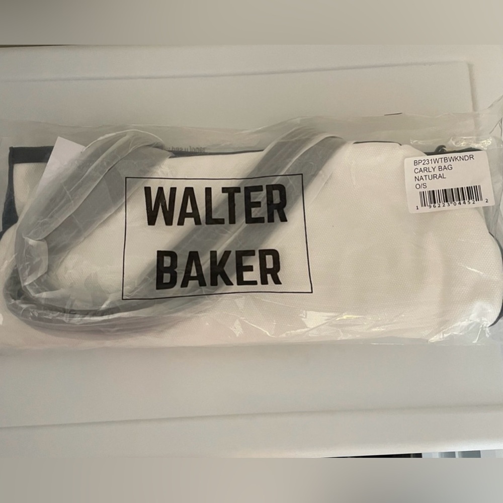 NEW |Walter Baker | Women’s  Day Tripper Tote Bag Handbag Weekender - Picture 7 of 7